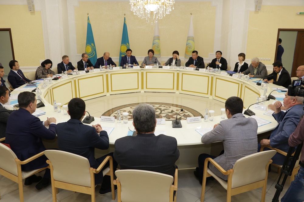 Оралда Сенат комитетінің көшпелі отырысы өтті